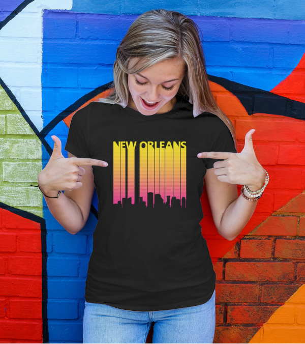 New Orleans Skyline Retro 1980S T-Shirt
