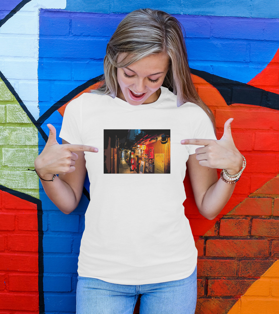 Japan Night Street Scene Lanterns Alleyway T-Shirt