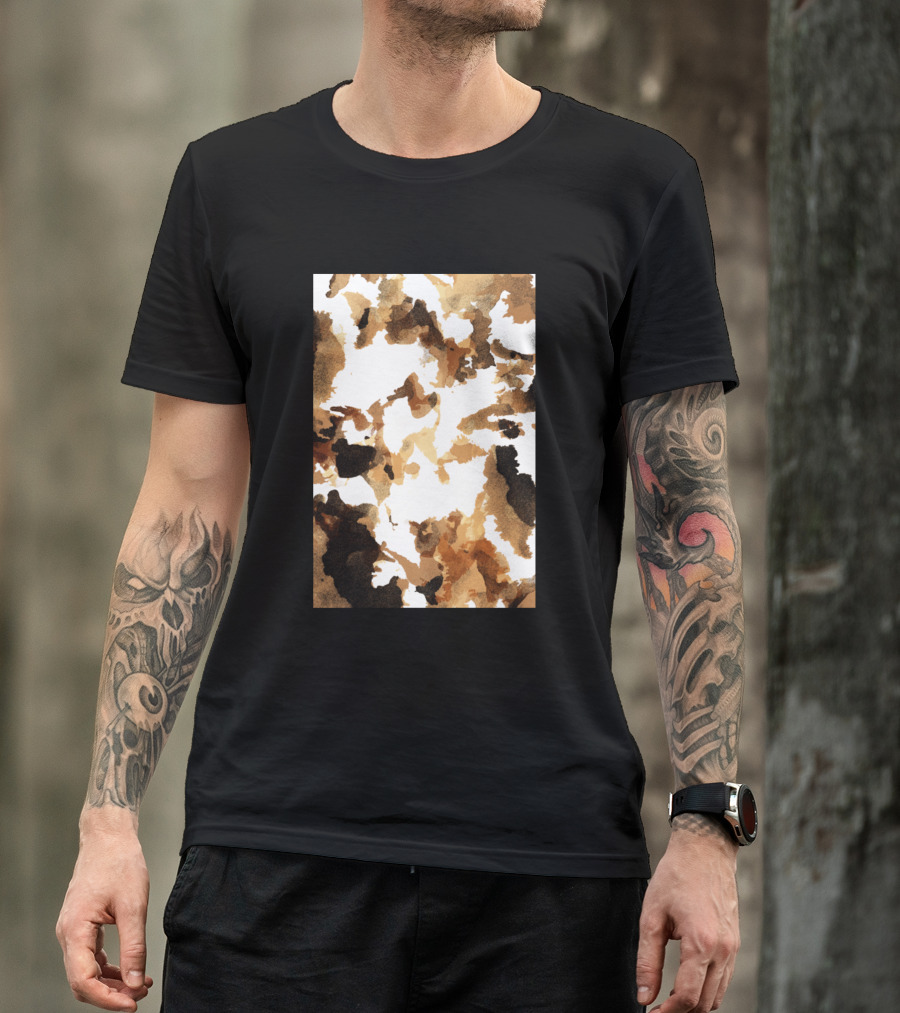 Shorthorn Animal Camouflage Pattern In Earth Tones T-Shirt
