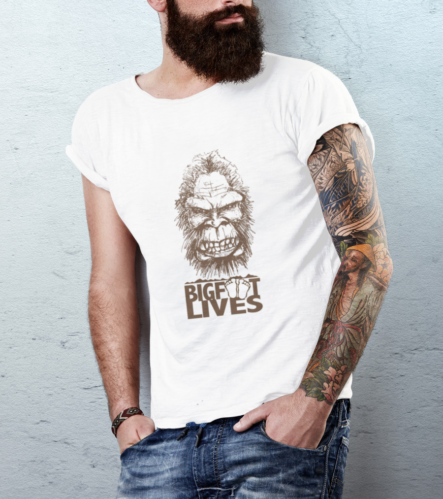 Bigfoot Lives Wild Forest Legend Face T-Shirt