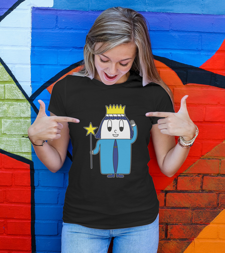 Carol Singer Carrier Egg Waving Star King Character T-Shirt