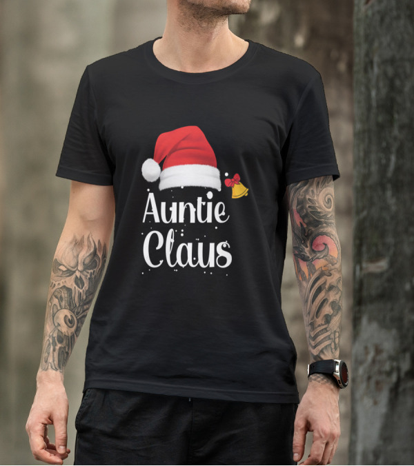 Auntie Claus Santa Hat Bell Christmas T-Shirt