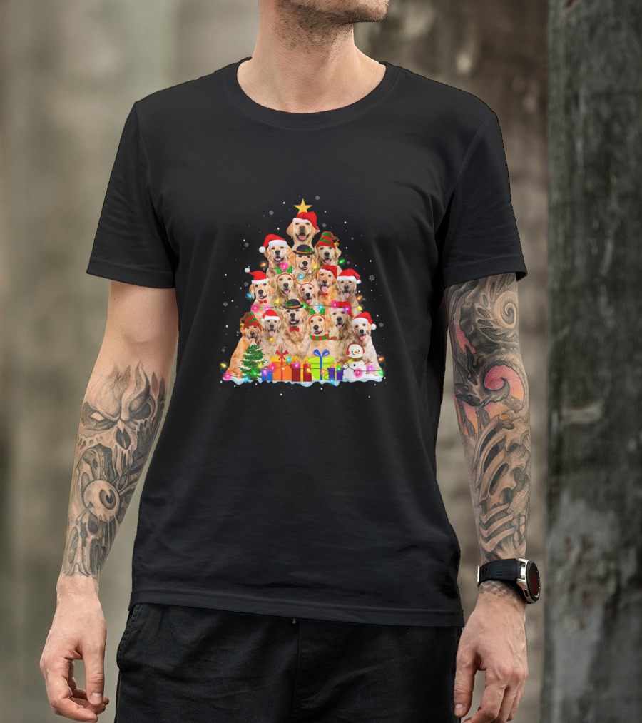 Golden Retrievers Christmas Tree With Santa Hats And Snowflakes T-Shirt