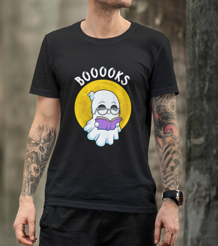 BOOOOKS Moon Ghost Reading Halloween Bookworm T-Shirt