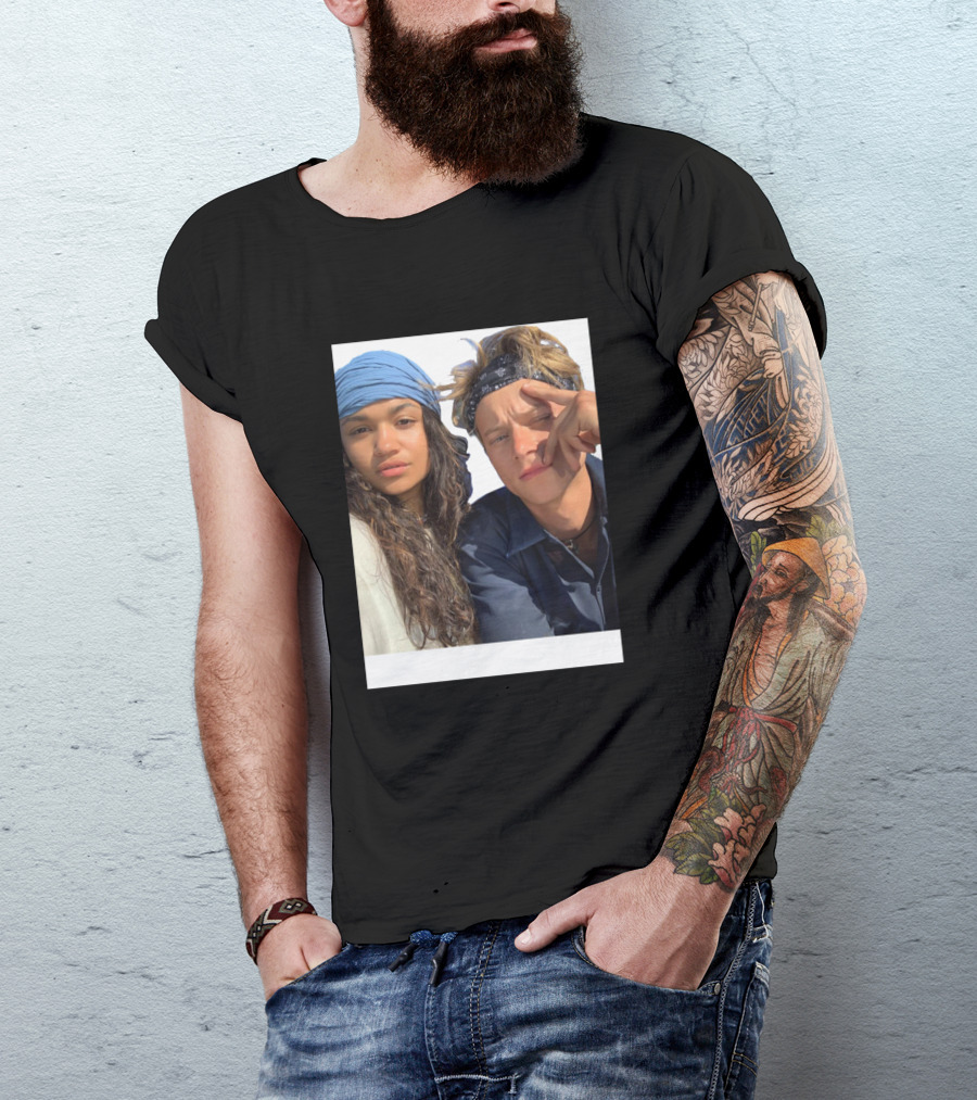 Kiara And JJ Madison Bailey And Rudy Pankow Outer Banks T-Shirt
