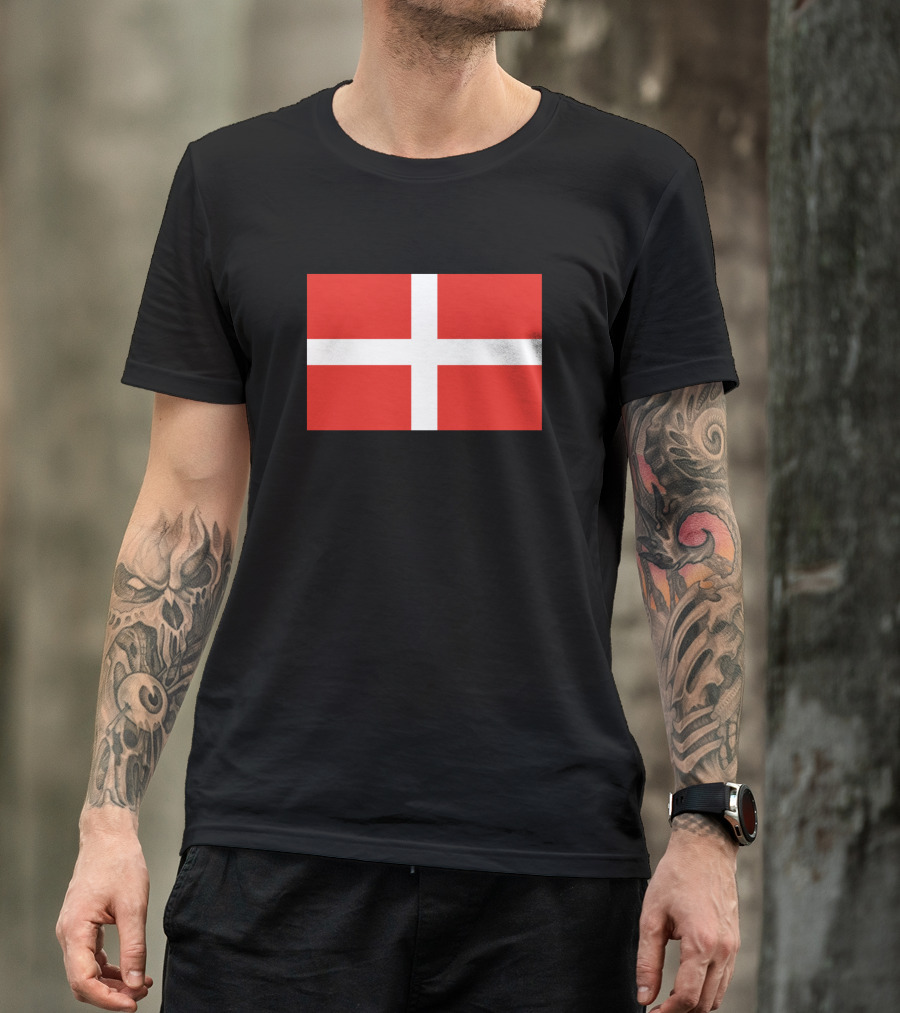 Sovereign Military Order Of Malta Red Cross Flag T-Shirt