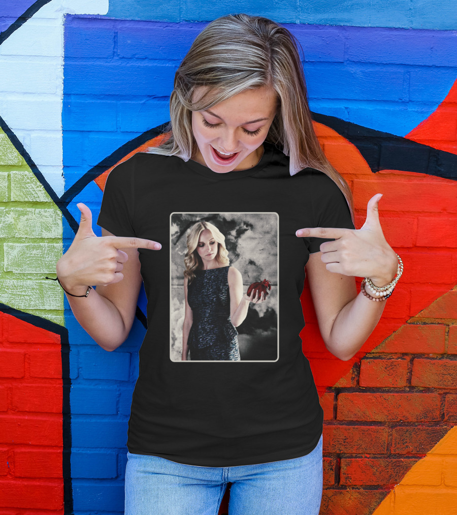 Caroline Vampire Diaries Holding Heart T-Shirt