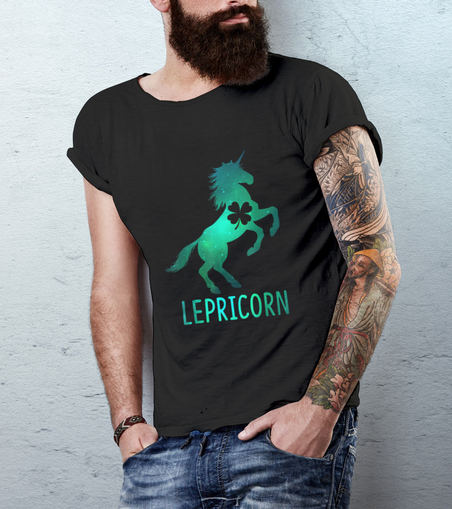 Lepricorn Unicorn Leprechaun Galaxy Shamrock Fantasy T-Shirt