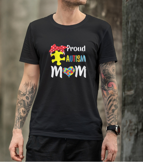 Proud Autism Mom Autism Awareness Puzzle Heart Bow T-Shirt
