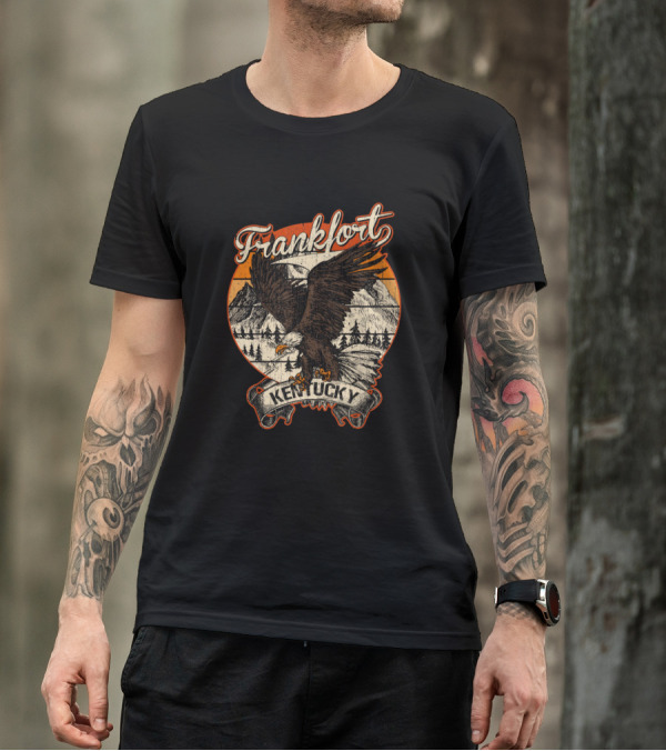 Frankfort Kentucky Bald Eagle Retro Vintage Aesthetic Nature Mountains T-Shirt