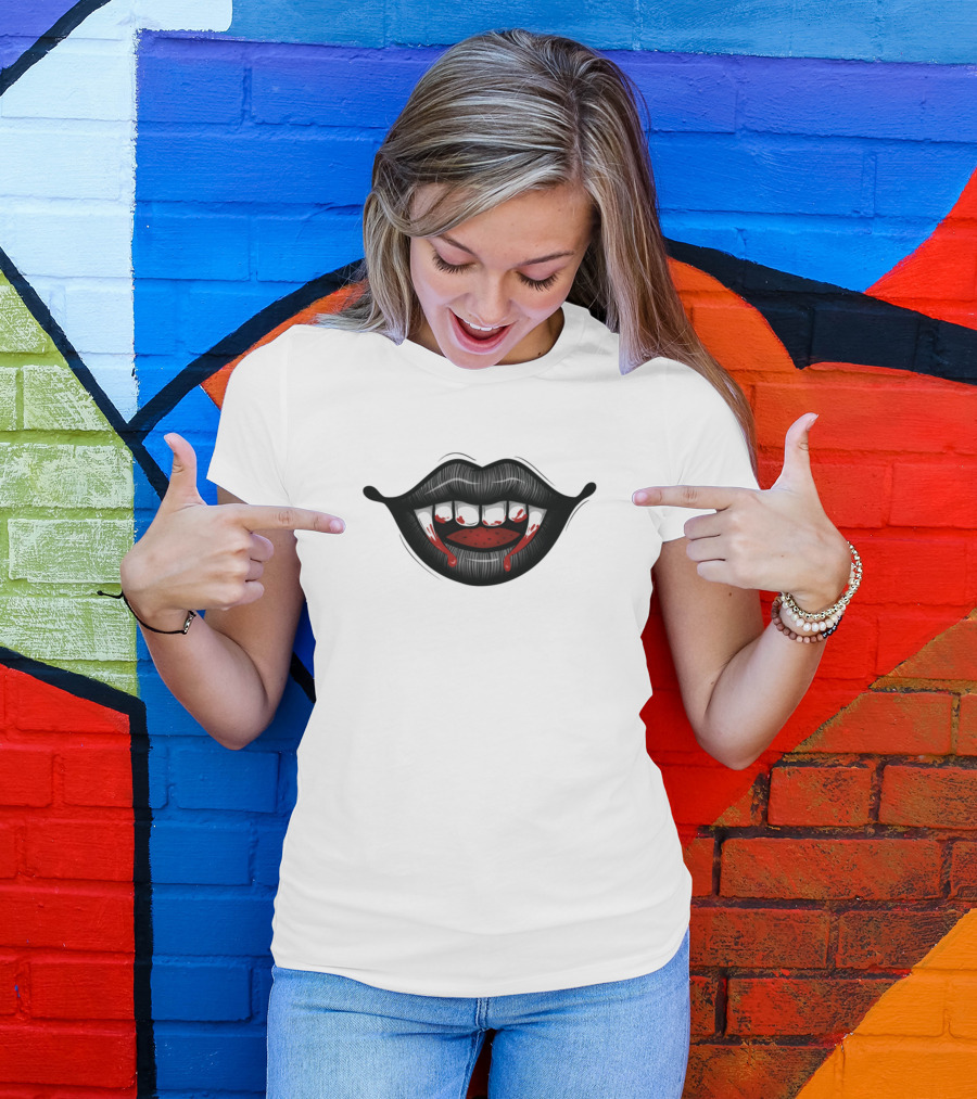 Vampire Dracula Horror Halloween Scary Bloody Fangs T-Shirt