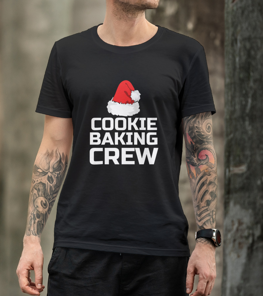 Cookie Baking Crew Funny Christmas Gingerbread Santa Hat T-Shirt