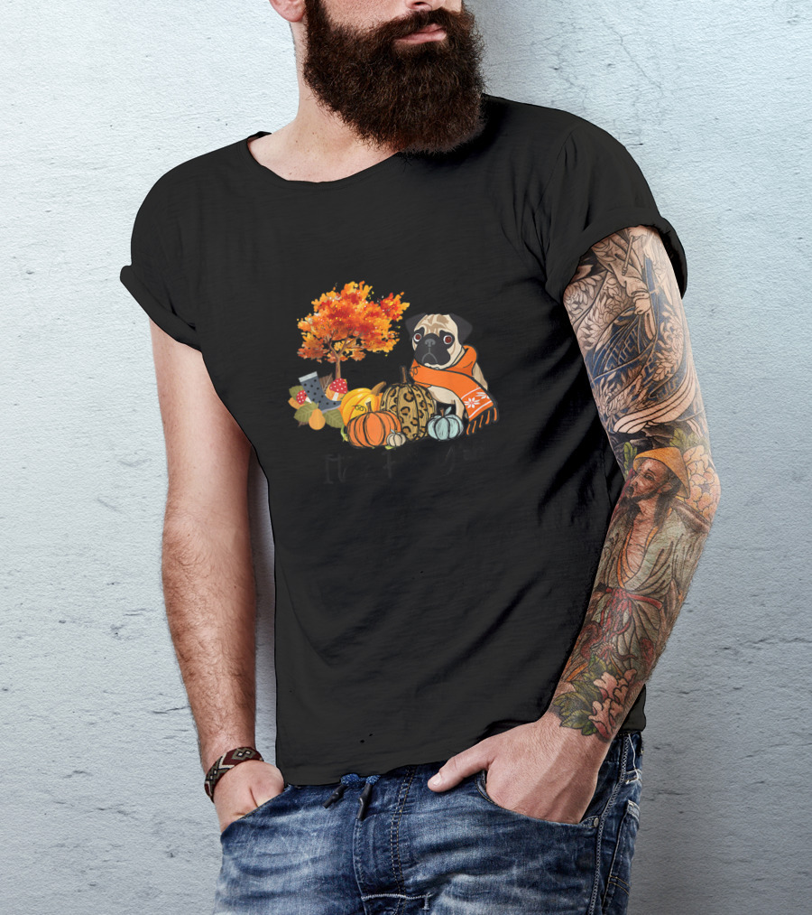Its Fall Yall Pug Dog With Pumpkins And Autumn Tree T-Shirt