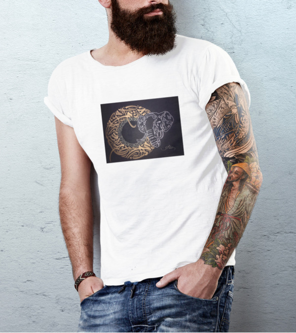 Elephant Arabic Calligraphy Black And Gold Detail T-Shirt
