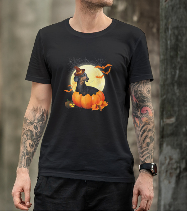 Halloween Dachshund In Pumpkin With Witch Hat And Full Moon T-Shirt