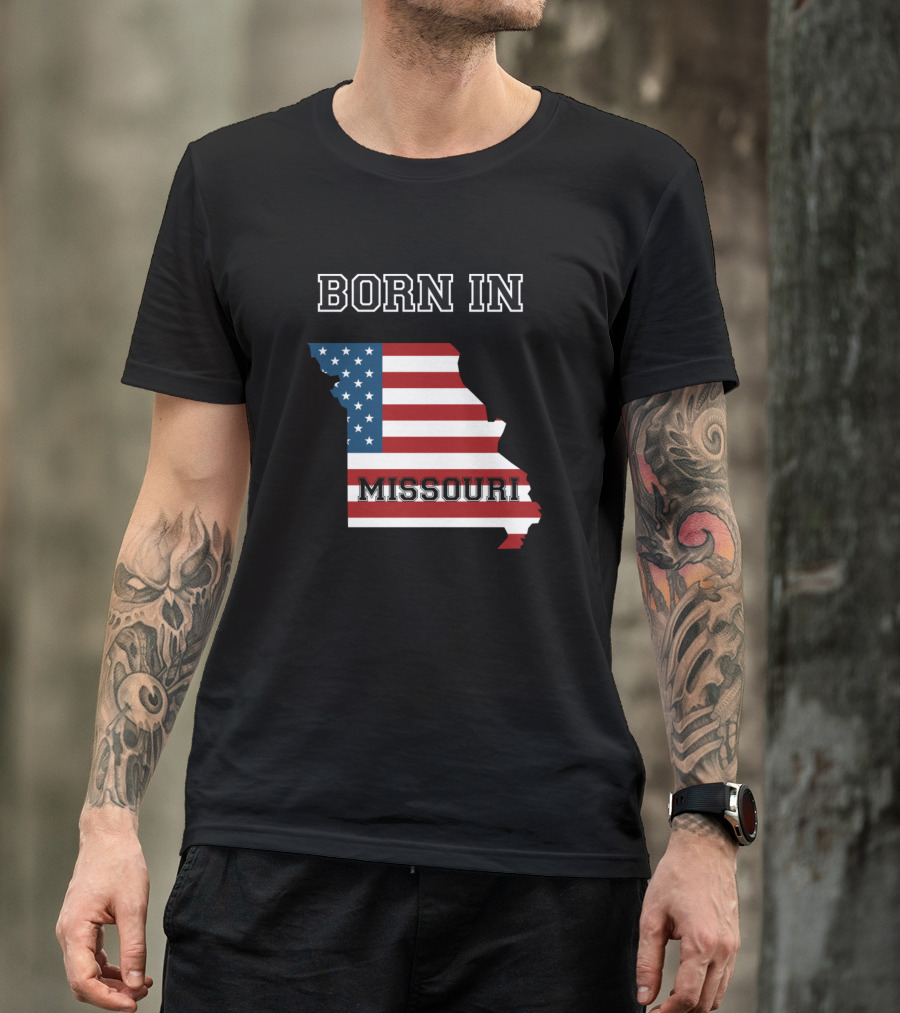 Born In Missouri American Flag Map T-Shirt