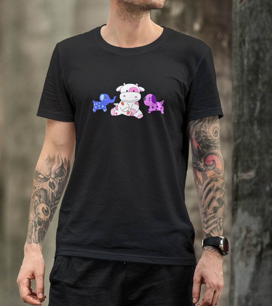 Cows Strawberry Cow Funny 324 Farming Cute Elephant Dog Companions T-Shirt