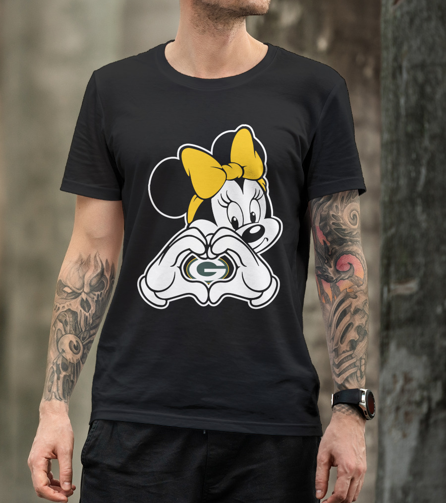Minnie Mouse Green Bay Packers Heart Hands T-Shirt