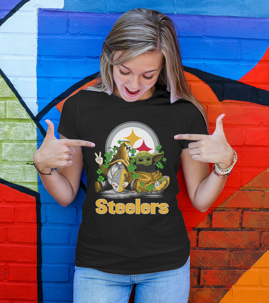Steelers Shamrock Gnome And Green Alien Football T-Shirt