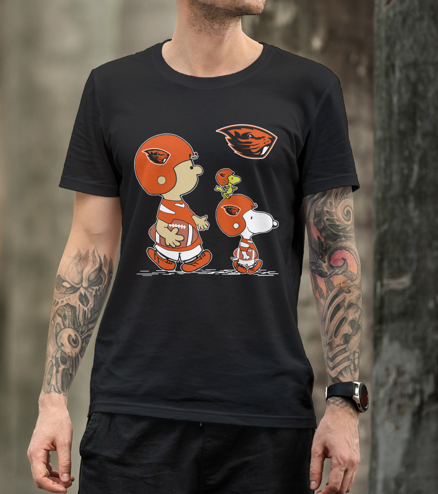 Oregon State Beavers Cartoon Characters Football Helmets T-Shirt