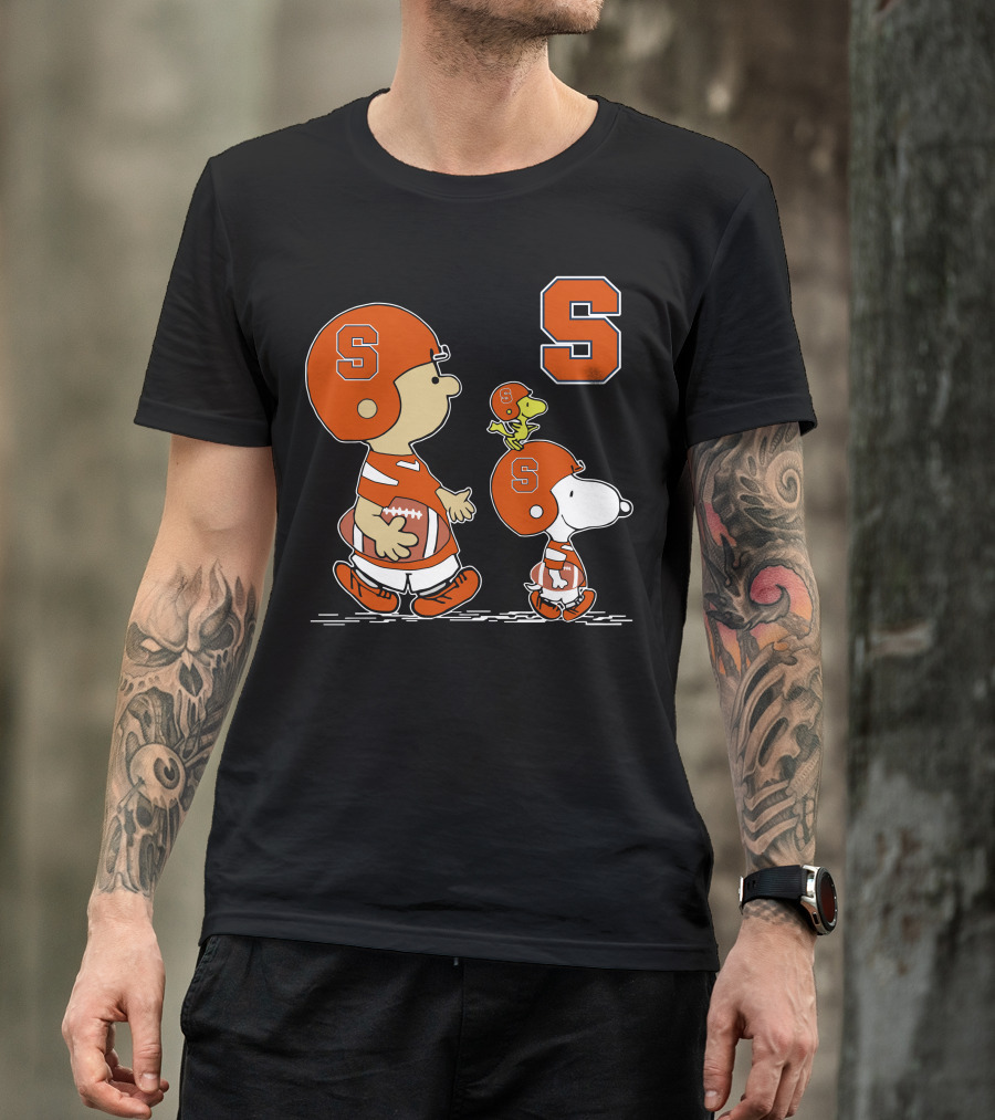 Syracuse Orange Football Peanuts Characters With Helmets T-Shirt