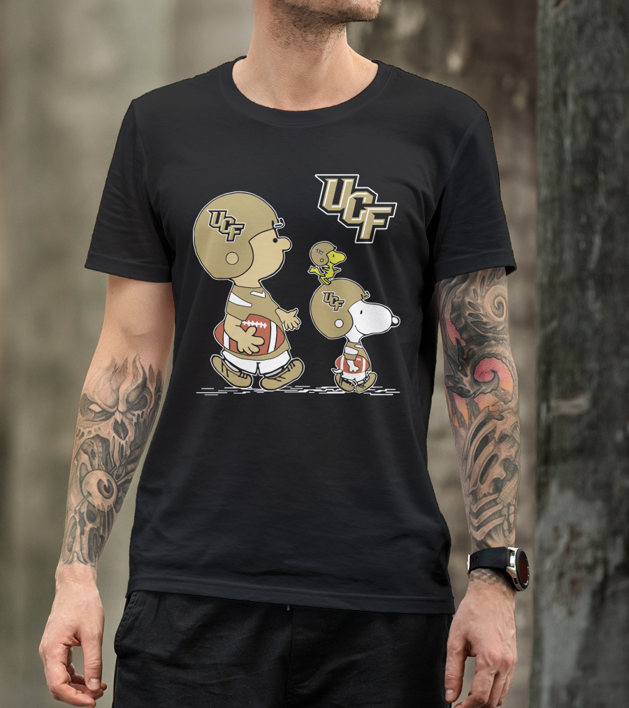 UCF Knights Football Peanuts Characters With Woodstock And Snoopy Helmets T-Shirt