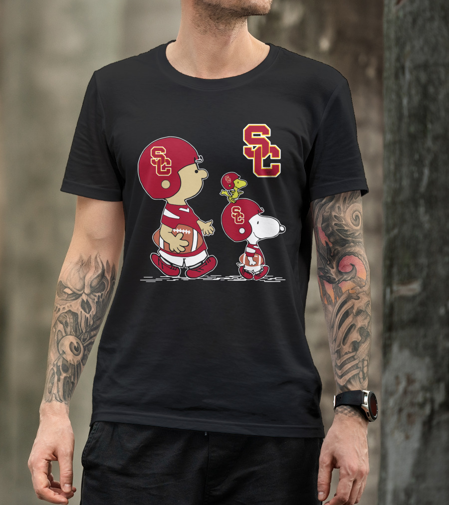 Usc Trojans Sc Football Peanuts Snoopy And Woodstock In Helmets T-Shirt