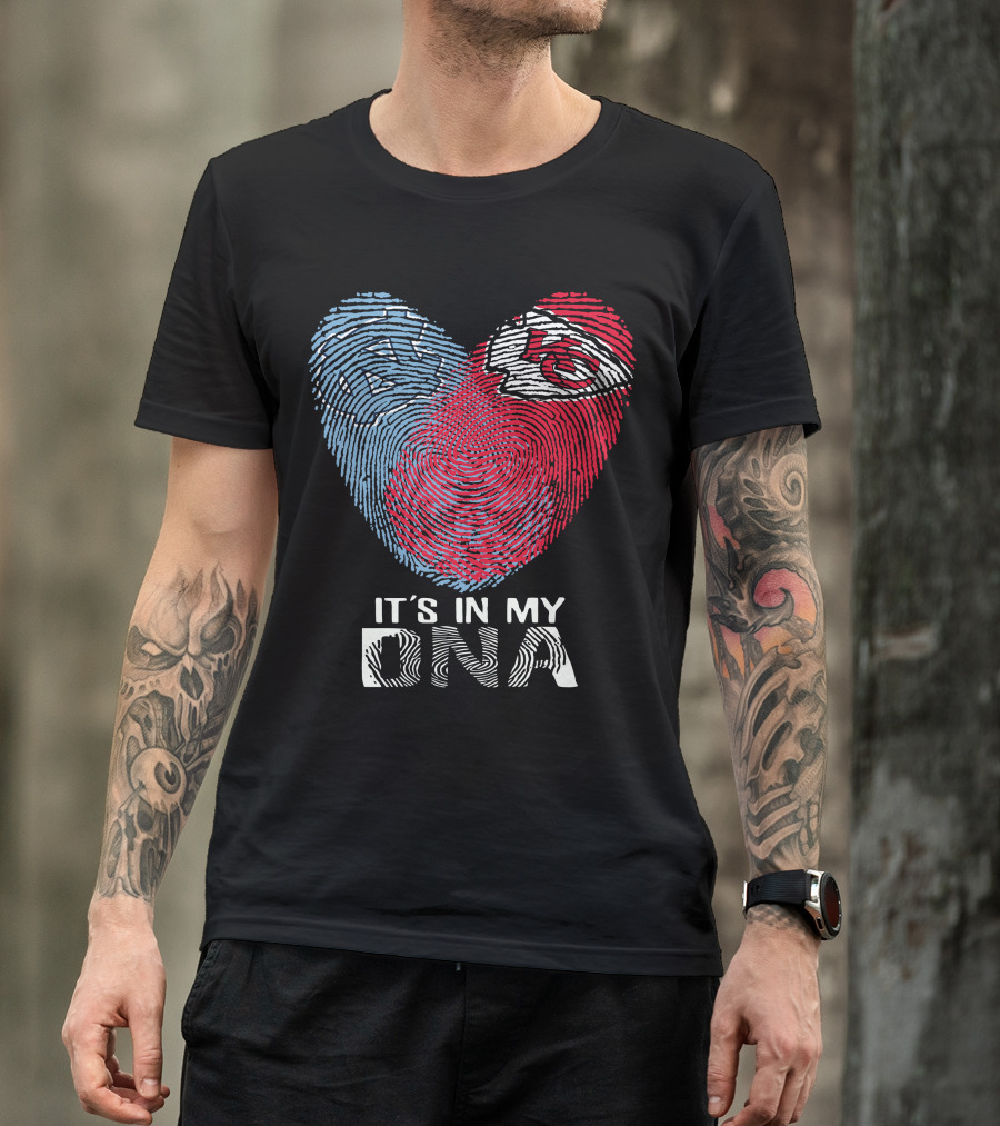 North Carolina Tar Heels Kansas City Chiefs It's In My Dna Fingerprint Heart T-Shirt
