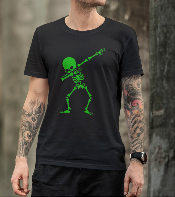 Dabbing Green Skeleton Halloween Humor T-Shirt