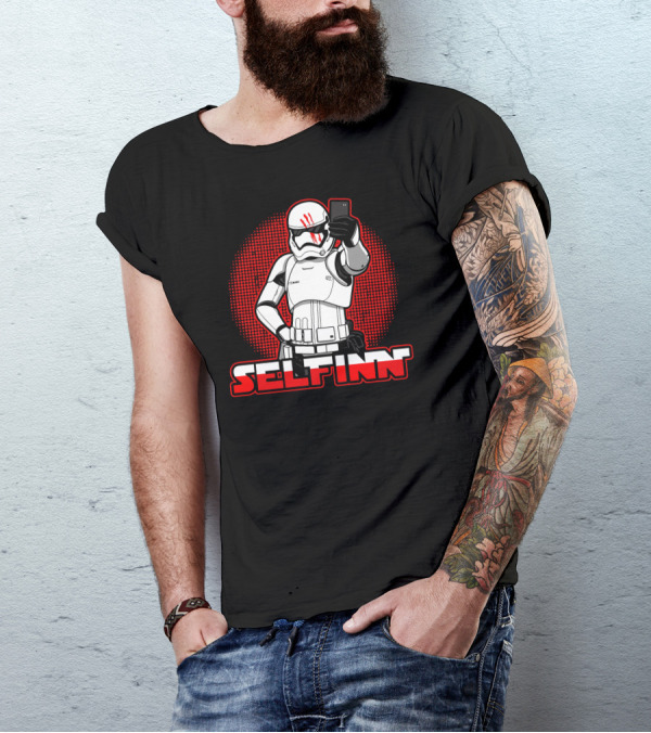 Selfinn Stormtrooper Taking A Selfie T-Shirt