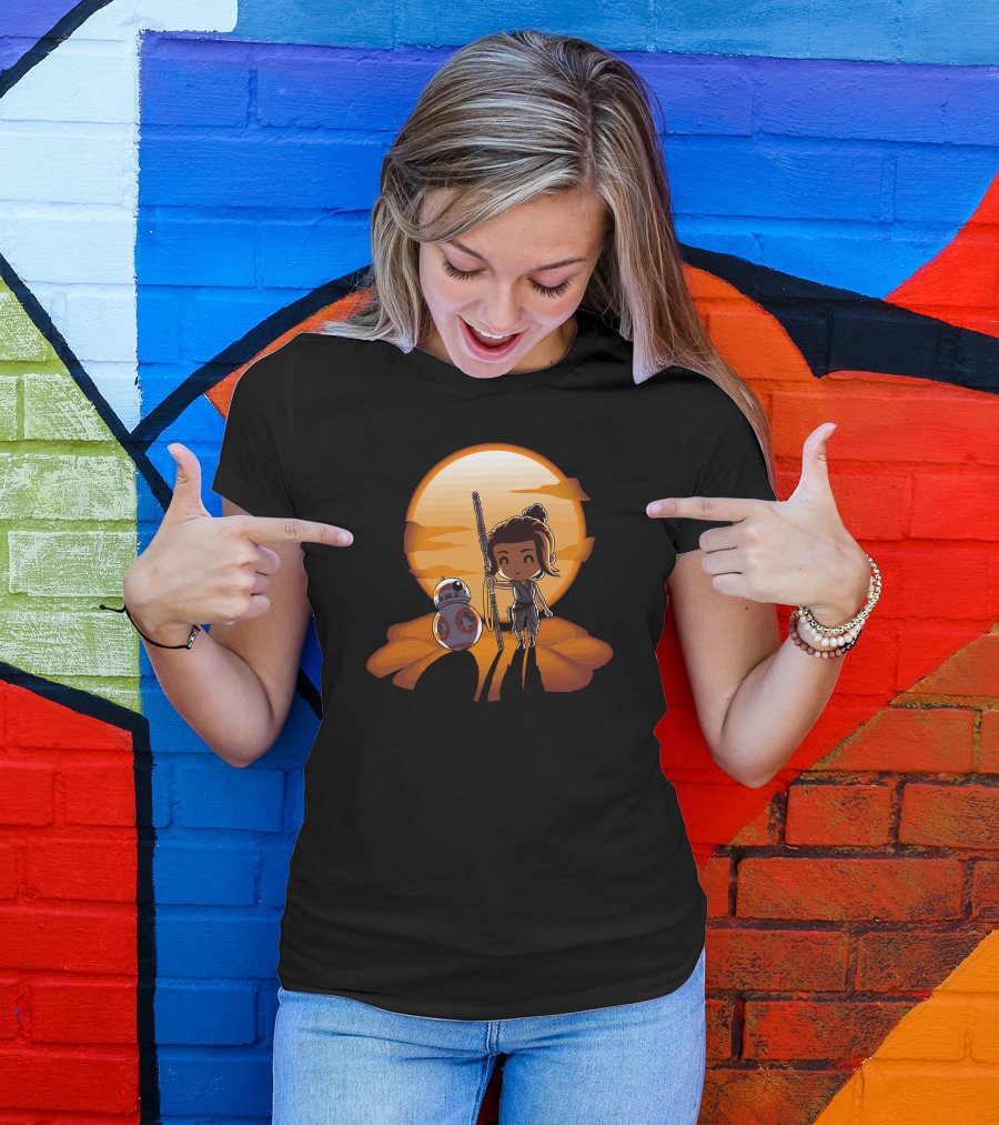 Rey And BB-8 Jakku Sunset Scene T-Shirt