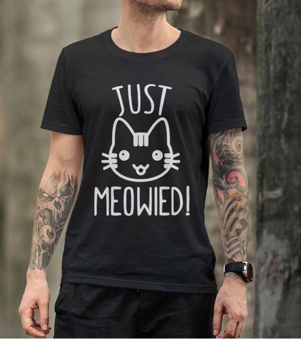 JUST MEOWIED Cute Cat Face T-Shirt