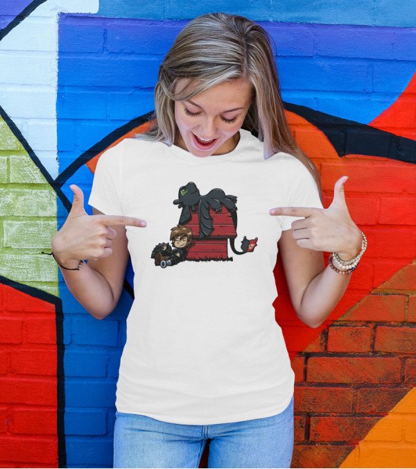 Krokmou Peanuts Hiccup Toothless Snoopy Doghouse Crossover T-Shirt