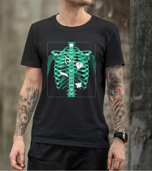 Call The Surgeon X-Ray Skeleton With Bones And Heart T-Shirt