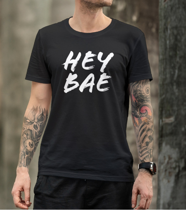 Hey Bae Retro Brush Lettering T-Shirt
