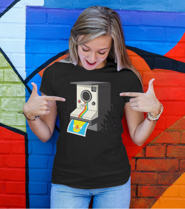 Bird Booth Vintage Camera Snapshot Bird от Polaroid T-Shirt