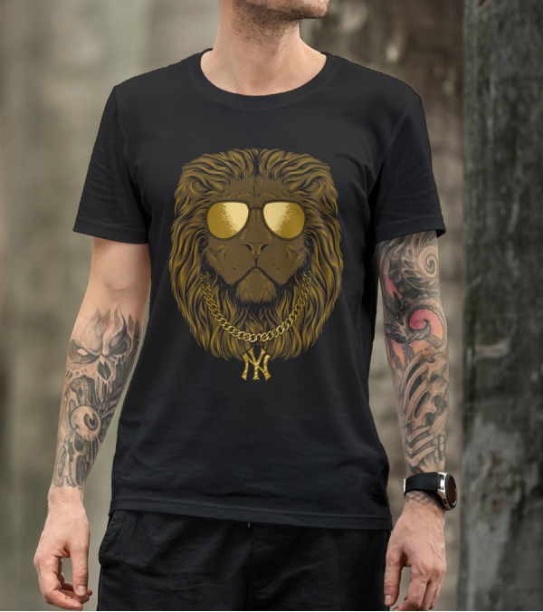 Lion With Sunglasses And NY Chain King Of Hip Hop T-Shirt