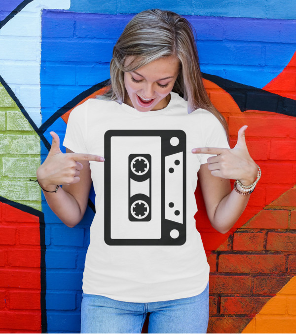 Retro Cassette Tape Vintage Music Lovers Iconic T-Shirt