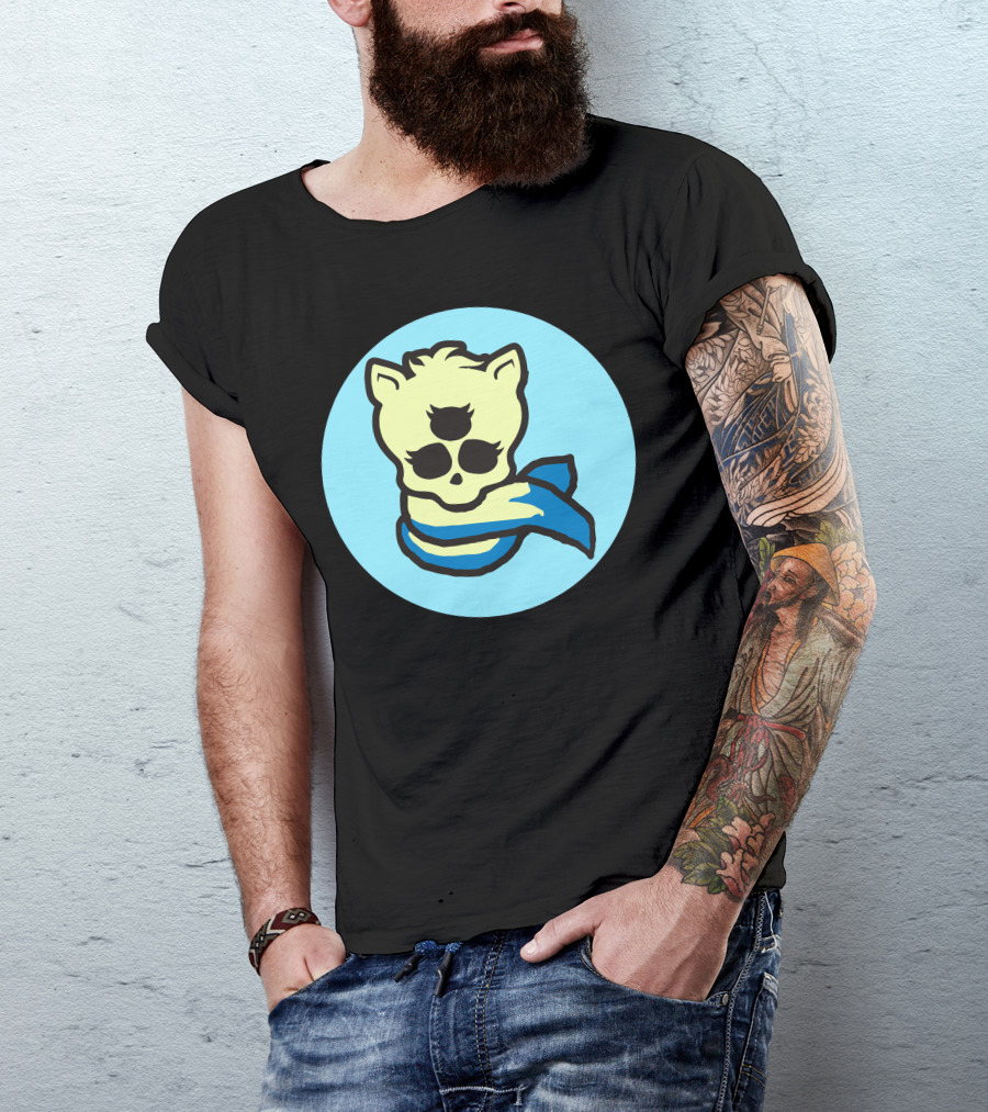 Algea Skull And Blue Scarf Cat In Circle T-Shirt