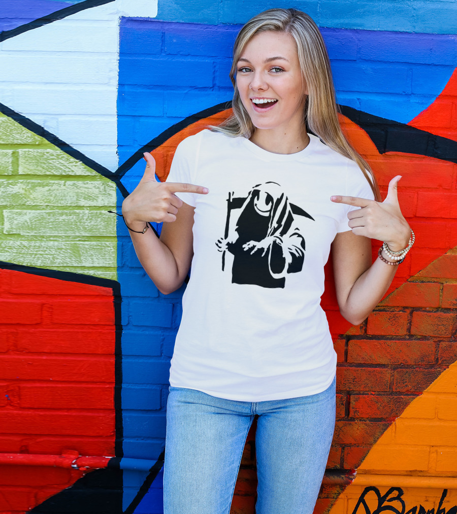Banksy Grin Reaper Smiling Death Iconic Grim Reaper Street T-Shirt