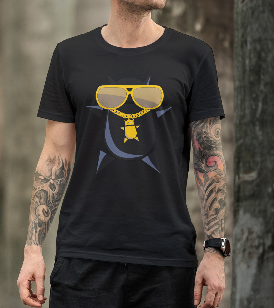 Blackdroid Cool Shades And Gold Chain T-Shirt