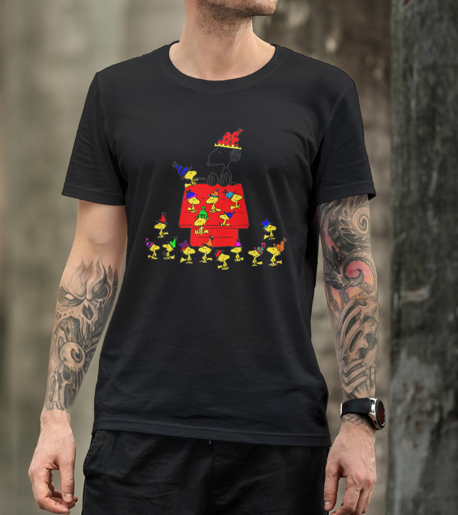 Snoopy And Woodstock Birthday Party Celebration On Doghouse With Party Hats T-Shirt