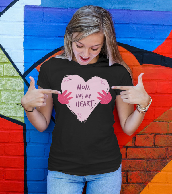 Mom Has My Heart Pink Heart With Red Hands T-Shirt
