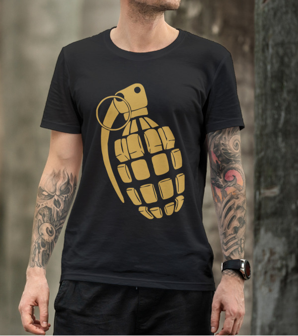 Granate Grenade Weapon Krieg War Pc Game Classic Usa Army T-Shirt