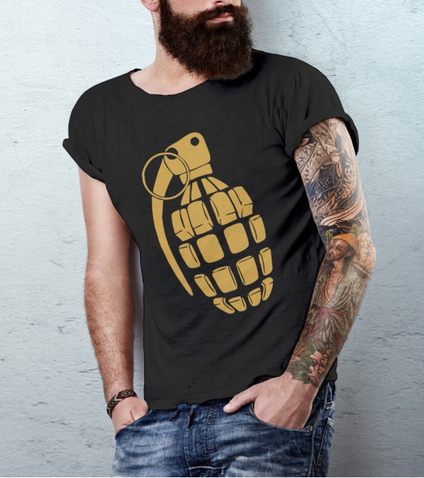 Granate Grenade Weapon Krieg War Pc Game Classic Usa Army T-Shirt