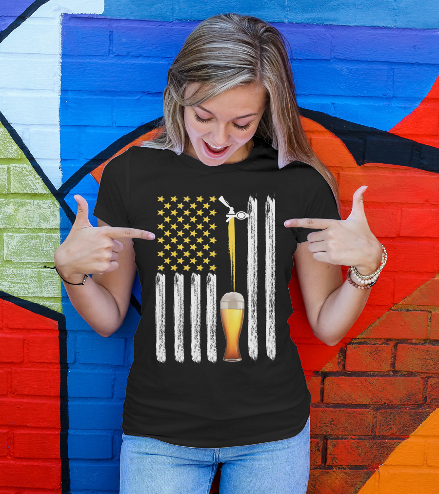 American Flag Beer Tap Stars And Stripes Glass Pour T-Shirt