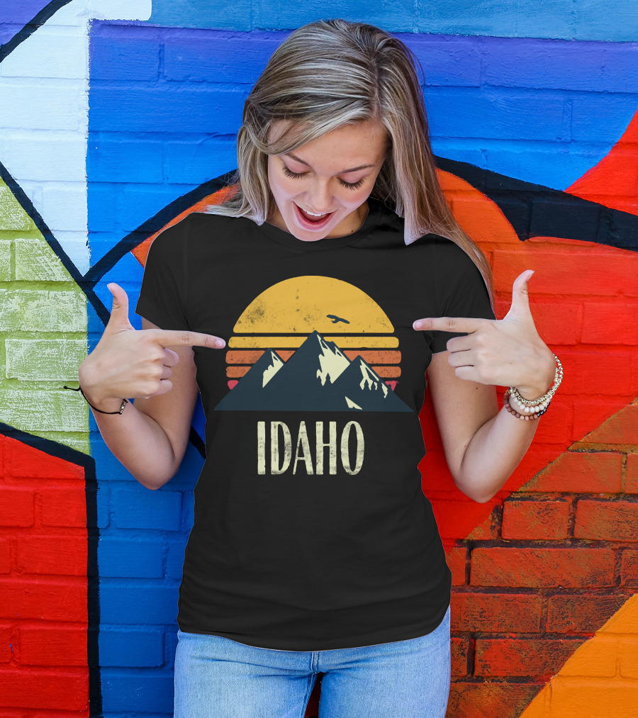 Idaho Mountains Sunset Bird T-Shirt
