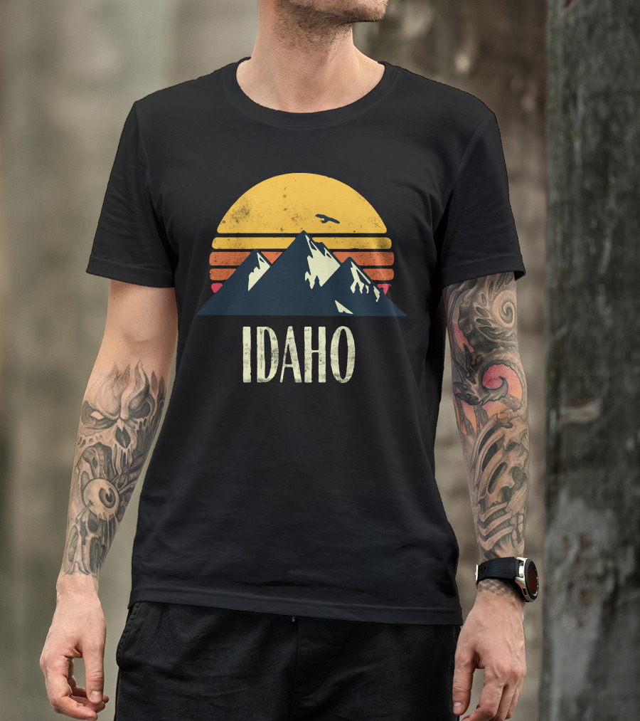 Idaho Mountains Sunset Bird T-Shirt