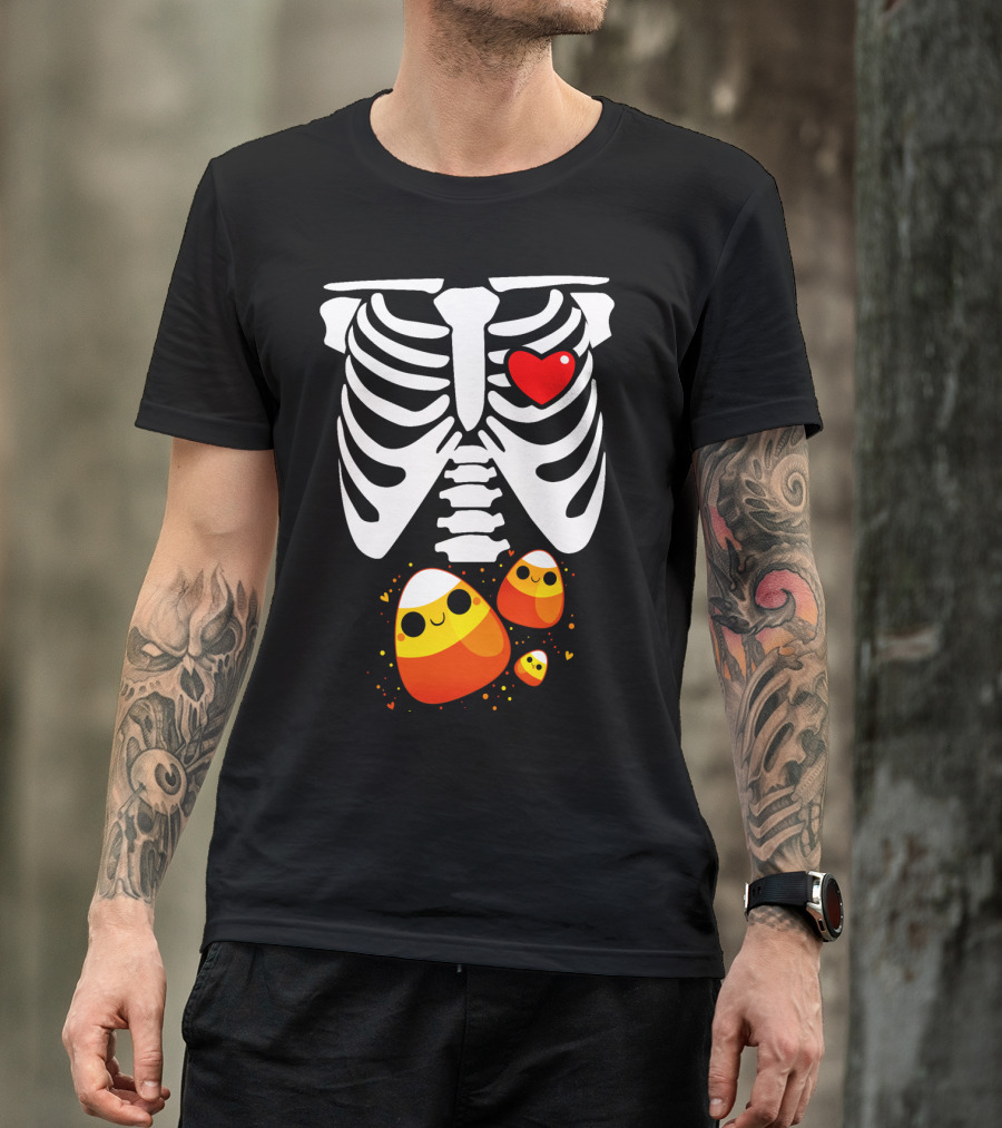 Skeleton Ribs Heart With Cute Candy Corn Halloween Food T-Shirt