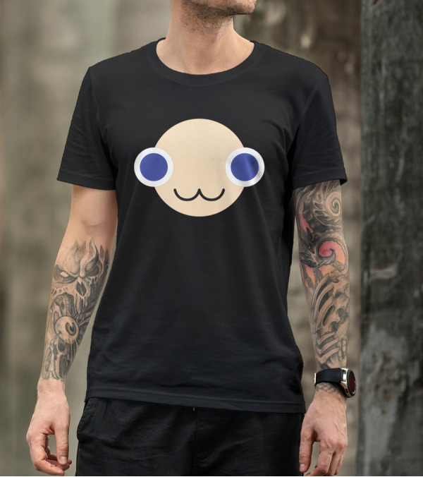 Smiling Moo Cute Minimalist Cow Face With Big Blue Eyes T-Shirt